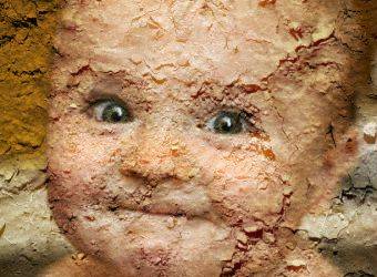 Cracked Photo Effect